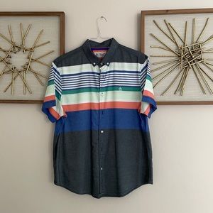Original Penguin Button-down shirt. Size: XL